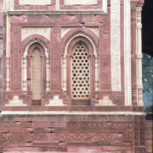 IND 0102