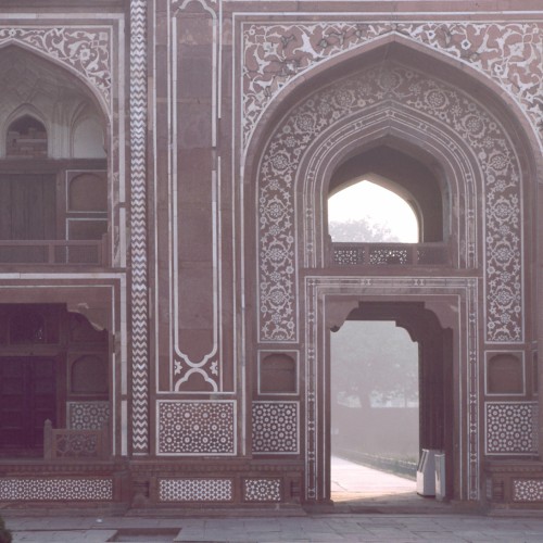 Tomb of Itimud ad-Daula
