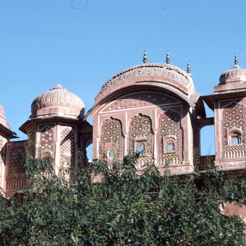Bhavan (houses and shops)